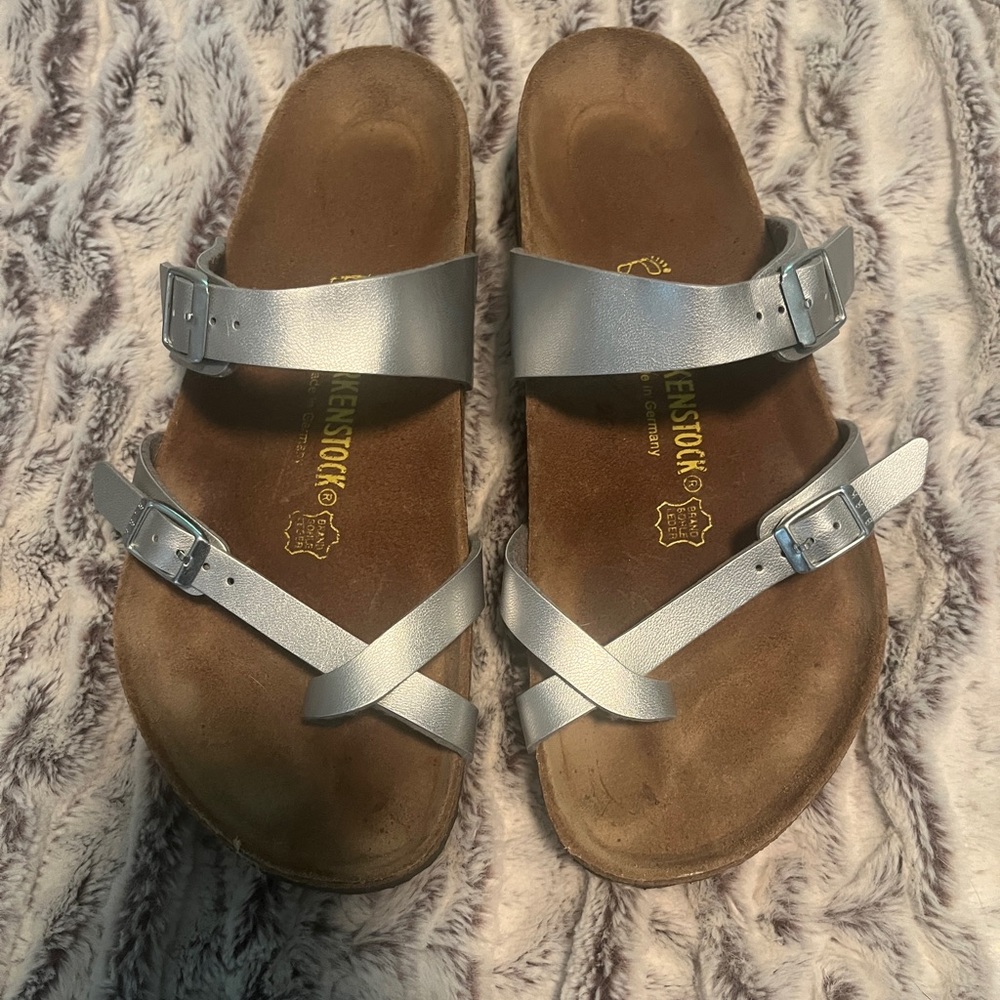 Silver Mayari Birkenstocks